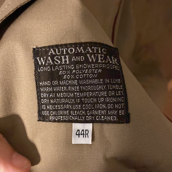 Hart Schaffner Marx Trench Coat - Picture 11 of 11